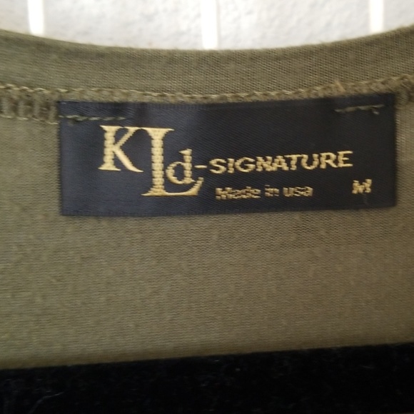 Olive V Neck Tunic - Picture 2 of 2